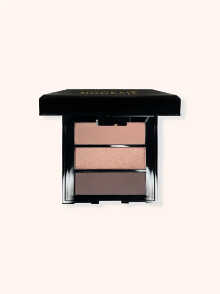 Отворена палитра Trio Palette Romance Smokey MOOKAJÉ с три нюанса за романтичен опушен грим