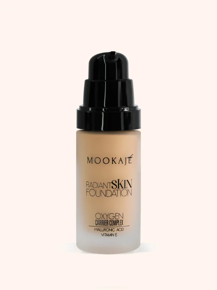 Течен фондьотен Radiant Skin 03 MOOKAJÉ с хиалуронова киселина и витамин Е без капачка